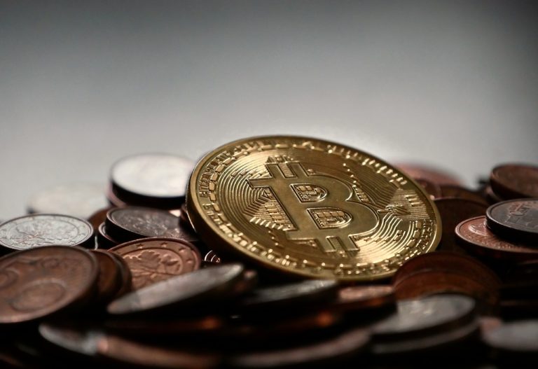Bitcoin Valore Bitcoin Valore Storico : Bitcoin da 10 a 11mila dollari in poche ore
