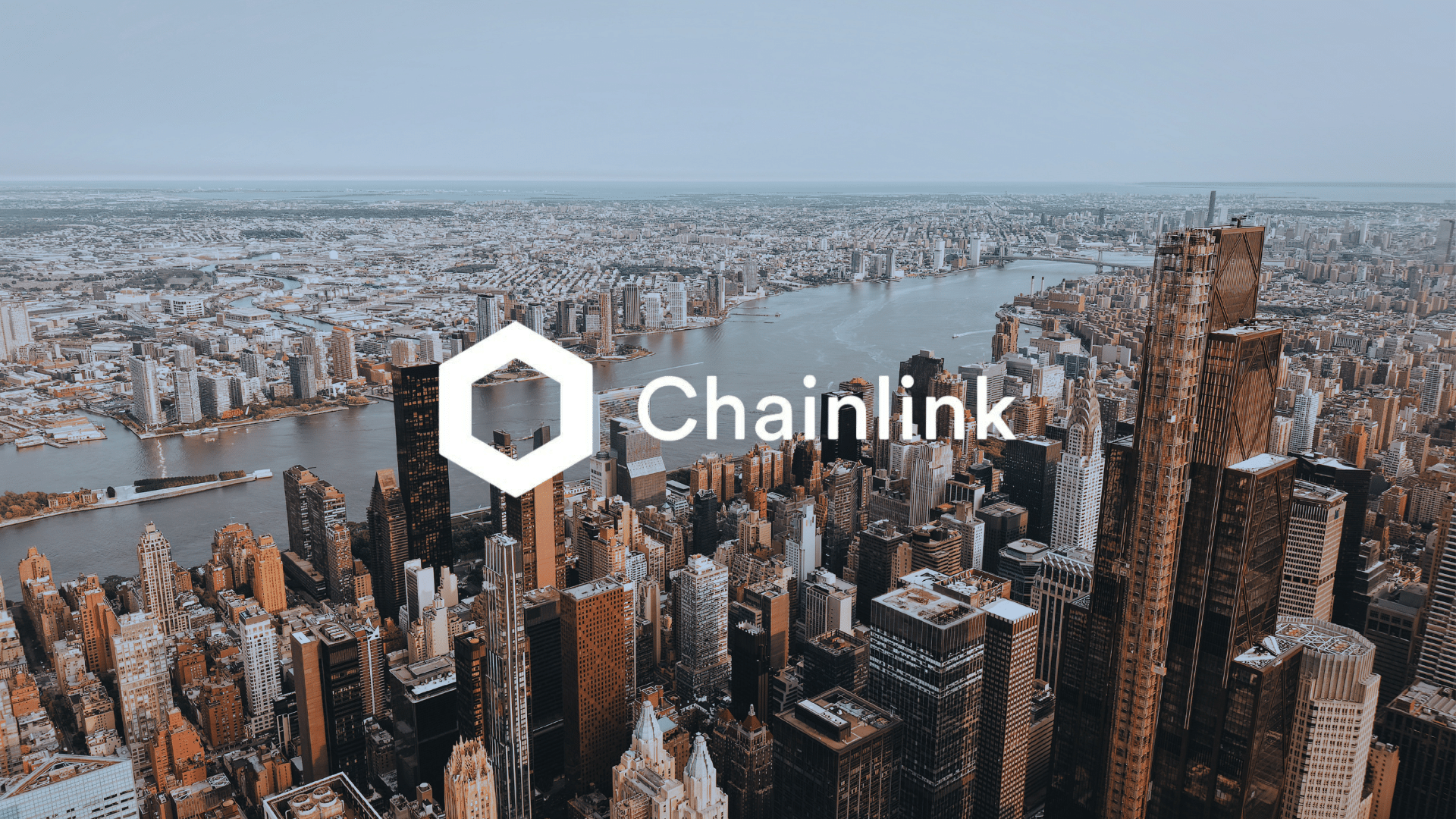 I dati di Coinbase arrivano on-chain: Chainlink porta la DeFi a un livello istituzionale