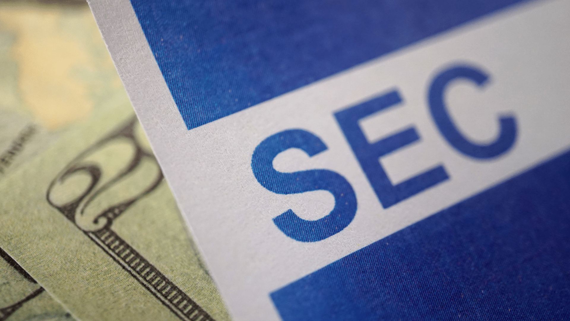 SEC: svolta bullish per centinaia di crypto. Saranno come Bitcoin e addio anche alle cause