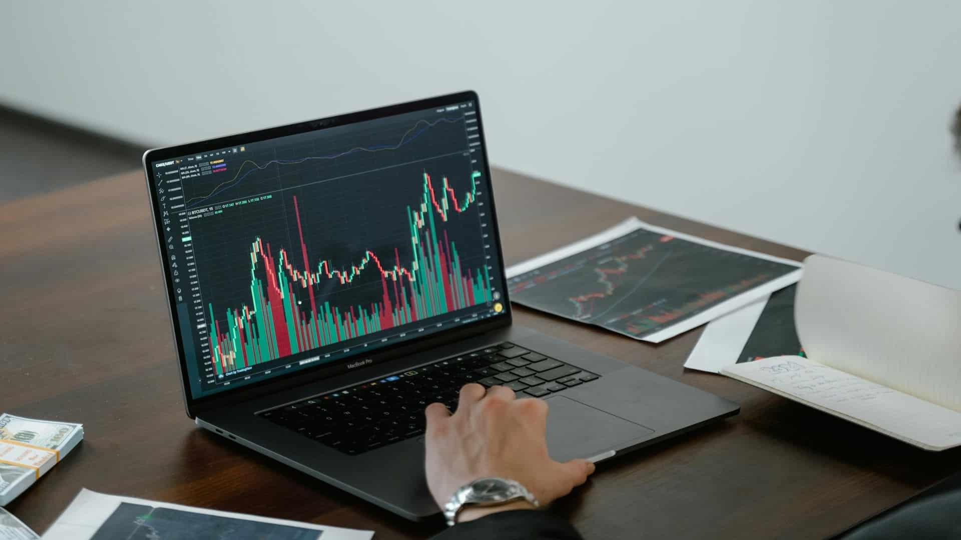 Revenue e cash flow nel mondo crypto: come valutare un token attraverso i fondamentali