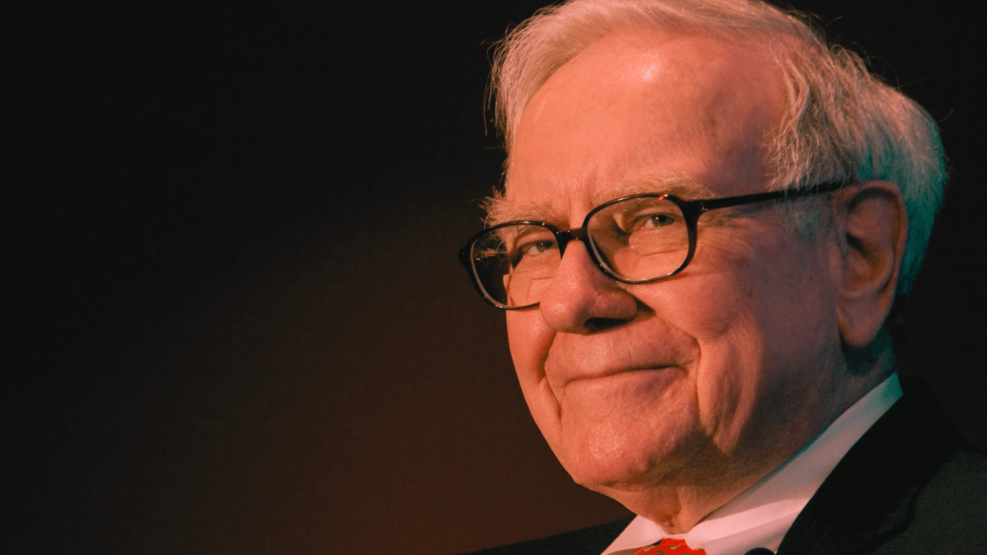 Warren Buffett liquida 15 azioni e fa nuovi acquisti. Si muove la leggenda del mercato: ecco come