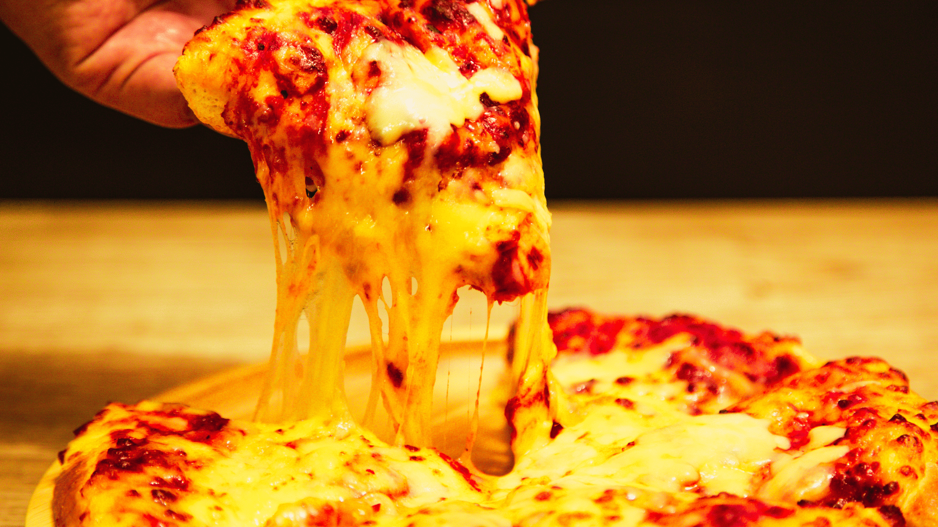 Bitcoin Pizza Day: 10.000 BTC per due pizze. Oggi varrebbero 770 milioni di dollari