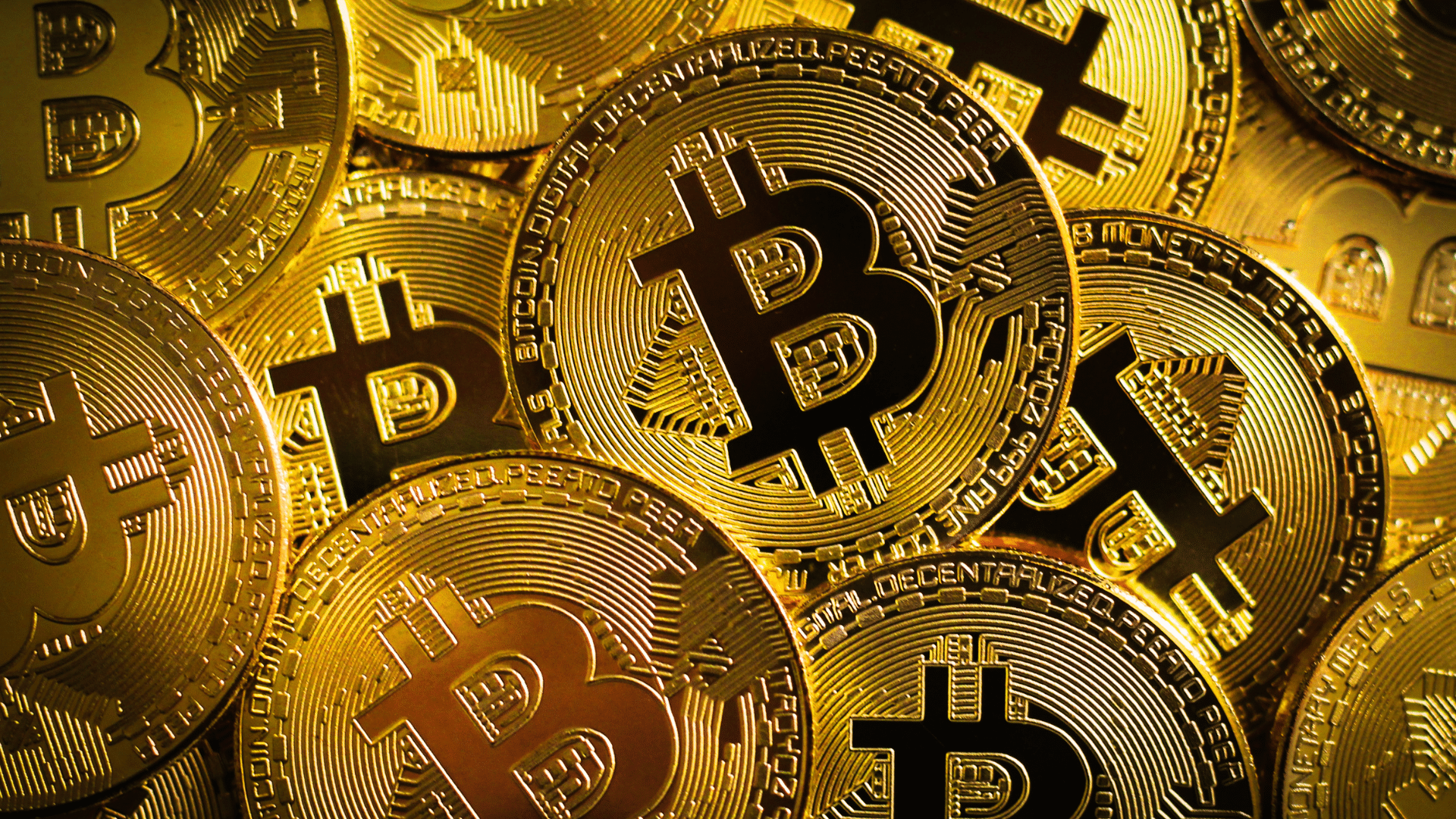 Una balena scommette 210 milioni su Bitcoin: questa la sua strategia