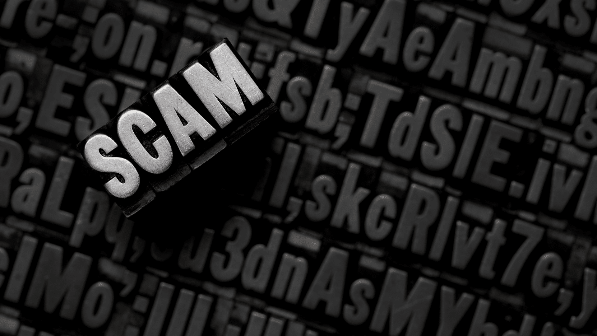 Truffe crypto anche ai mondiali: polizia lancia allarme. Intanto chi crede nel ripescaggio dell'Italia...