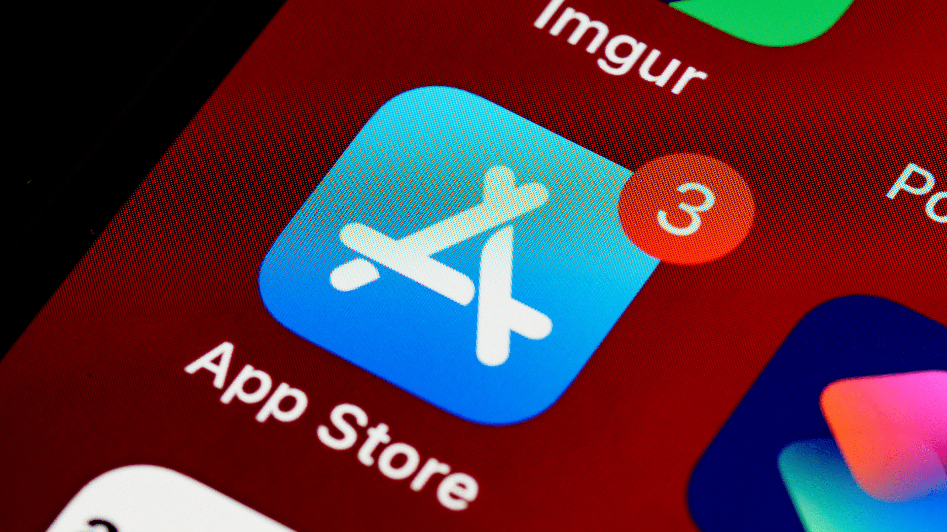 Perdono 1,8 milioni in crypto, fanno causa ad Apple per l'App truffaldina. Il caso "Sparrow"