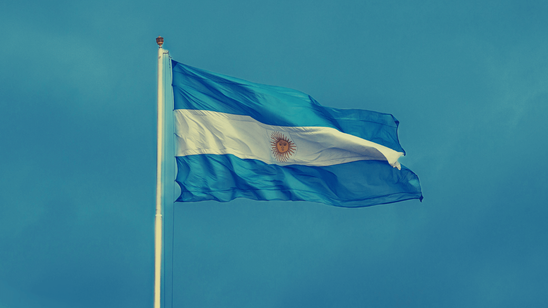La finale sarà Spagna-Argentina. Investitori in crypto ufficiali si arricchiscono. +135% per $ARG