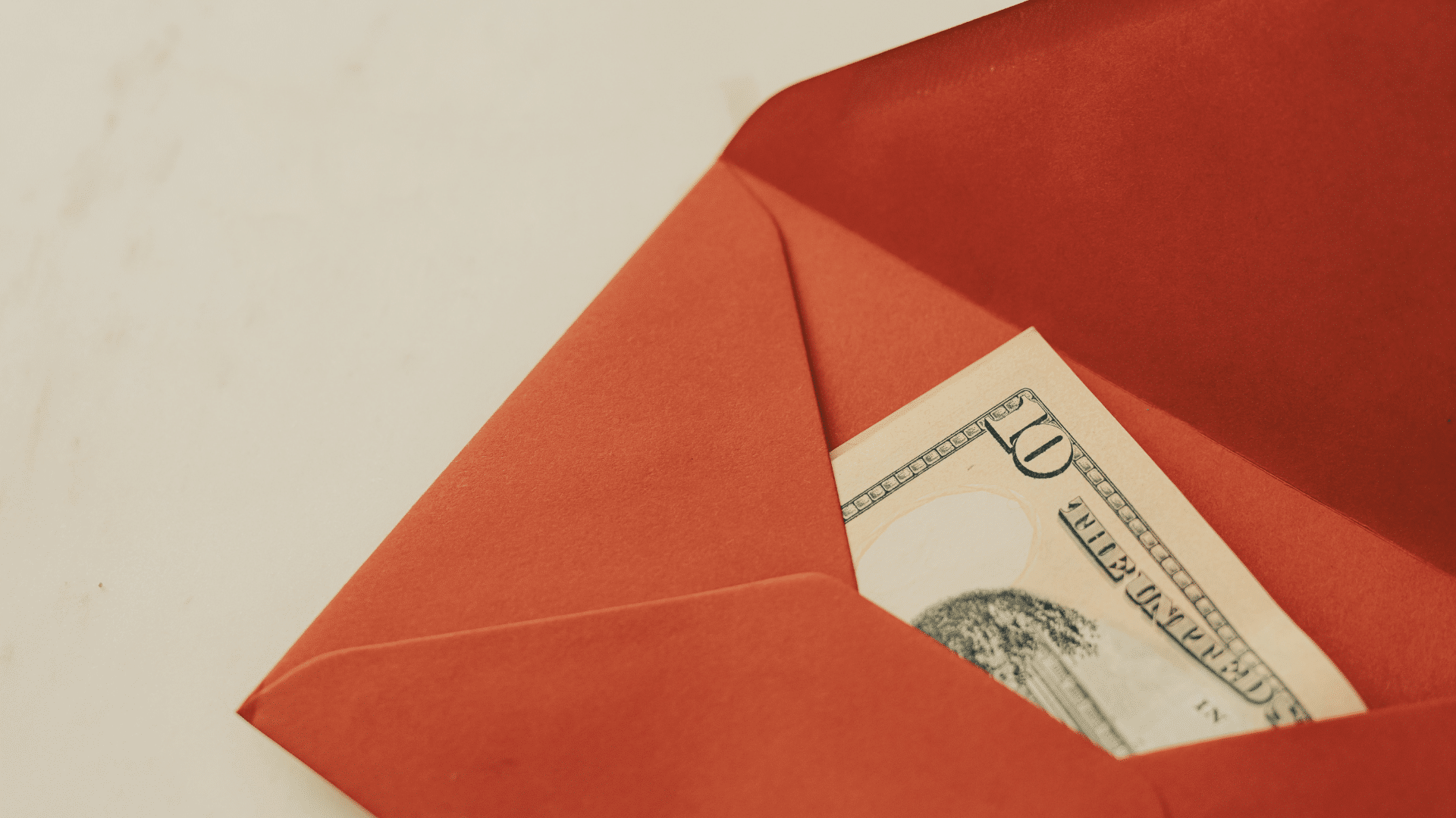 Fondi credito privato: investitori non potranno ritirare il denaro neanche in questo trimestre. Apollo e Morgan Stanley applicano il limite