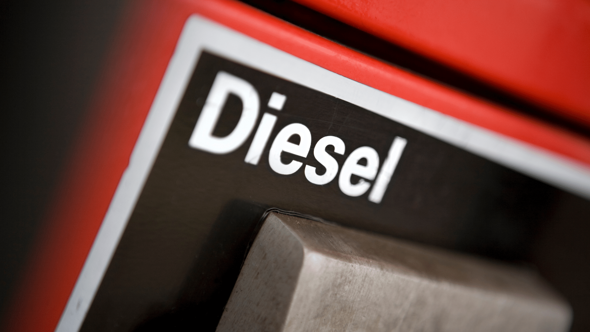 Diesel e petrolio: nonostante l'accordo con Putin, rimane il nodo raffinerie. Mosca può mantenere le promesse?